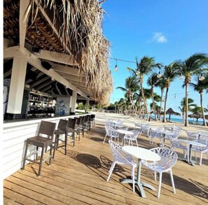 Outdoor dining - C-126 Just steps from the beach, beautiful view (Dominicus (Bayahibe))