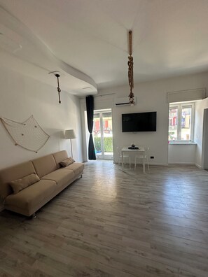 Living area - Maison Margot (Pozzuoli)