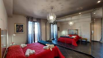 2 camere, ferro/asse da stiro, Wi-Fi gratuito, lenzuola