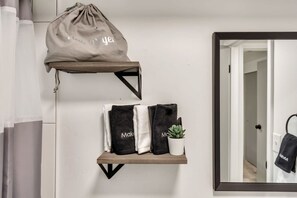 Apartment | 2 bedrooms - Charming 2BR w King Queen Close to SLC (Salt Lake City)