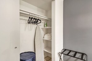 Căn hộ | 2 phòng ngủ 