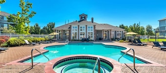 Remodeled Apt Pool Gym - Near Hill AFB Lagoon