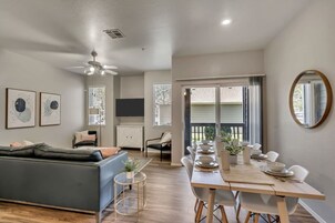 Apartment | Living area