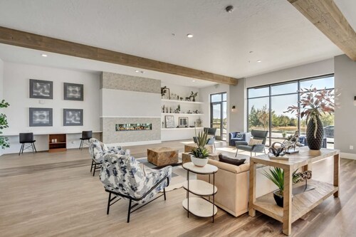 C406 at The Heights by CDH