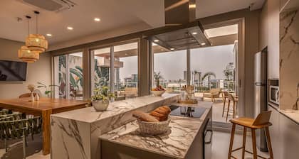 Houze Residences – By AVA Rentals.