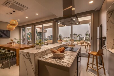 Houze Residences – By AVA Rentals.