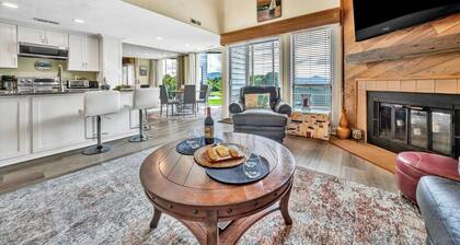 Live, Love, Lake- Condo at Bernard`s Landing with community pool, beach and tennis courts.
