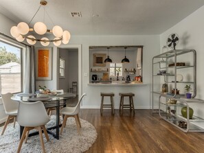 House | 1 bedroom