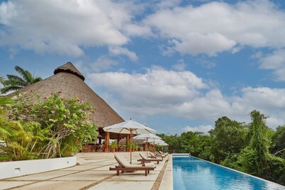 The Explorean Kohunlich