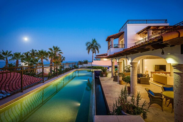 Villa, barrierefrei | 4 Schlafzimmer, Internetzugang