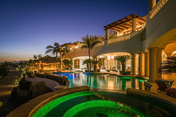 House | 5 bedrooms