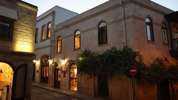 Overnatningsstedets facade