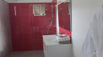 Villa | 1 bedroom, desk