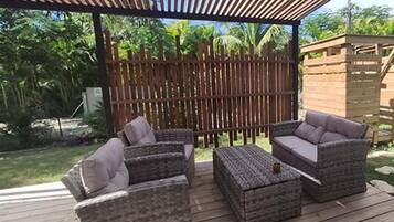 Villa | 2 bedrooms, desk