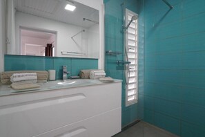 Villa | 1 Schlafzimmer, Schreibtisch