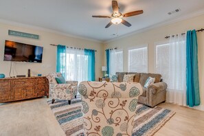 House | 4 bedrooms - 5 Beautiful 4 Bed 3 Bath Pool Home w Free Dock (Marathon)