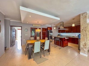 Ferienhaus | 2 Schlafzimmer, Internetzugang