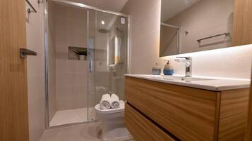 Apartment | Bathroom