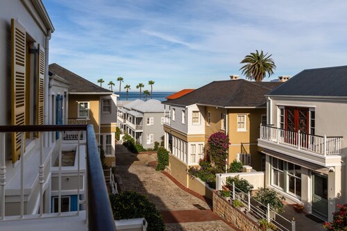 Modern Coastal Townhouse at The Majestic