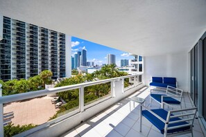 Leilighet | 1 soverom, skrivebord og internett