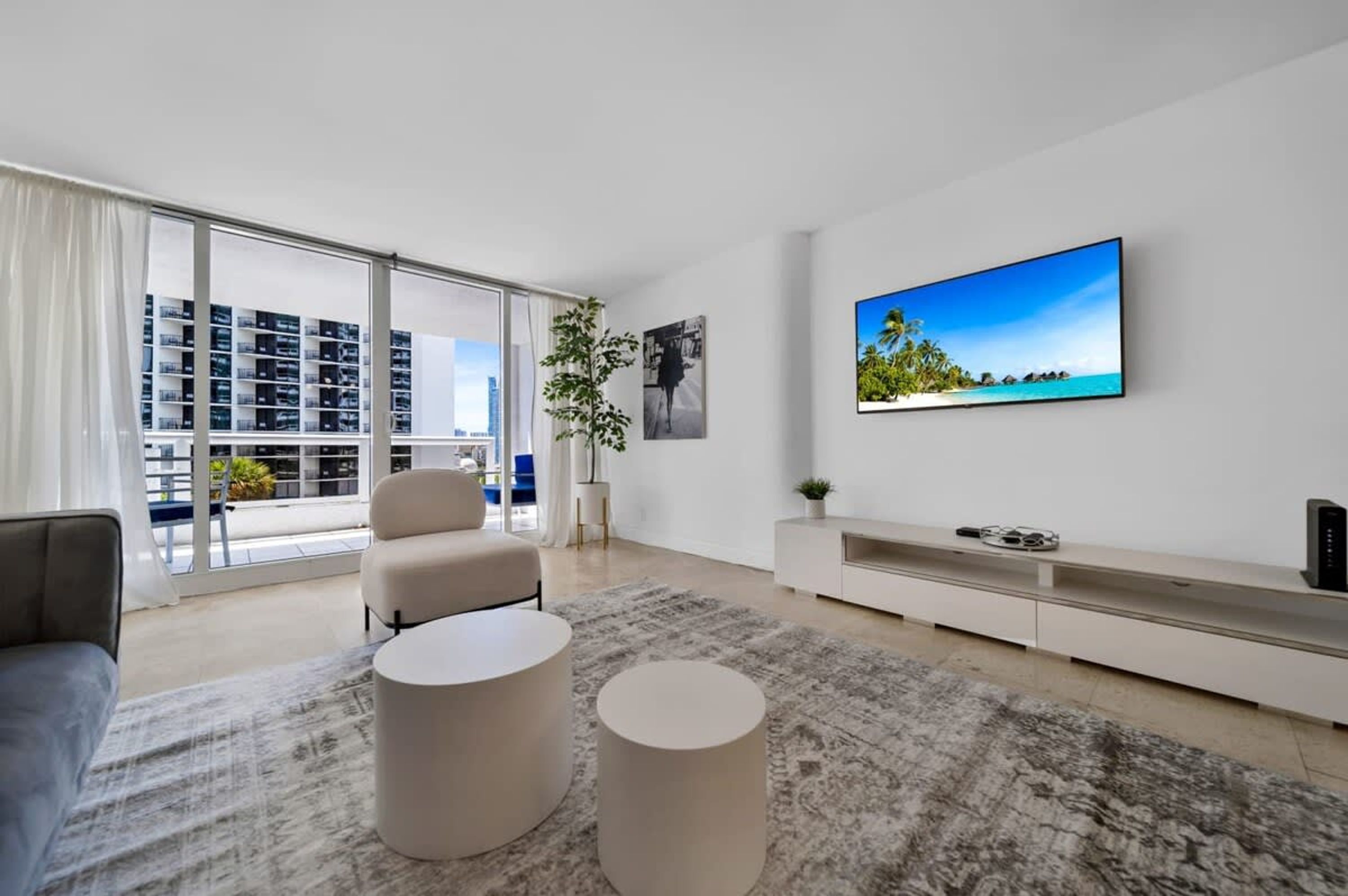 Appartement | 1 chambre, bureau, Internet