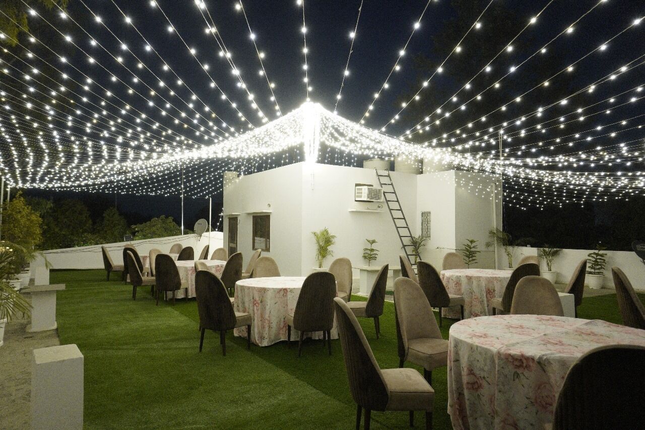 Zona a l'aire lliure per a la celebració de banquets