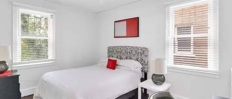 アパートメント | 2 室のベッドルーム、インターネットアクセス