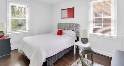 Gather Around the Mid-century Table at a Tranquil Haven