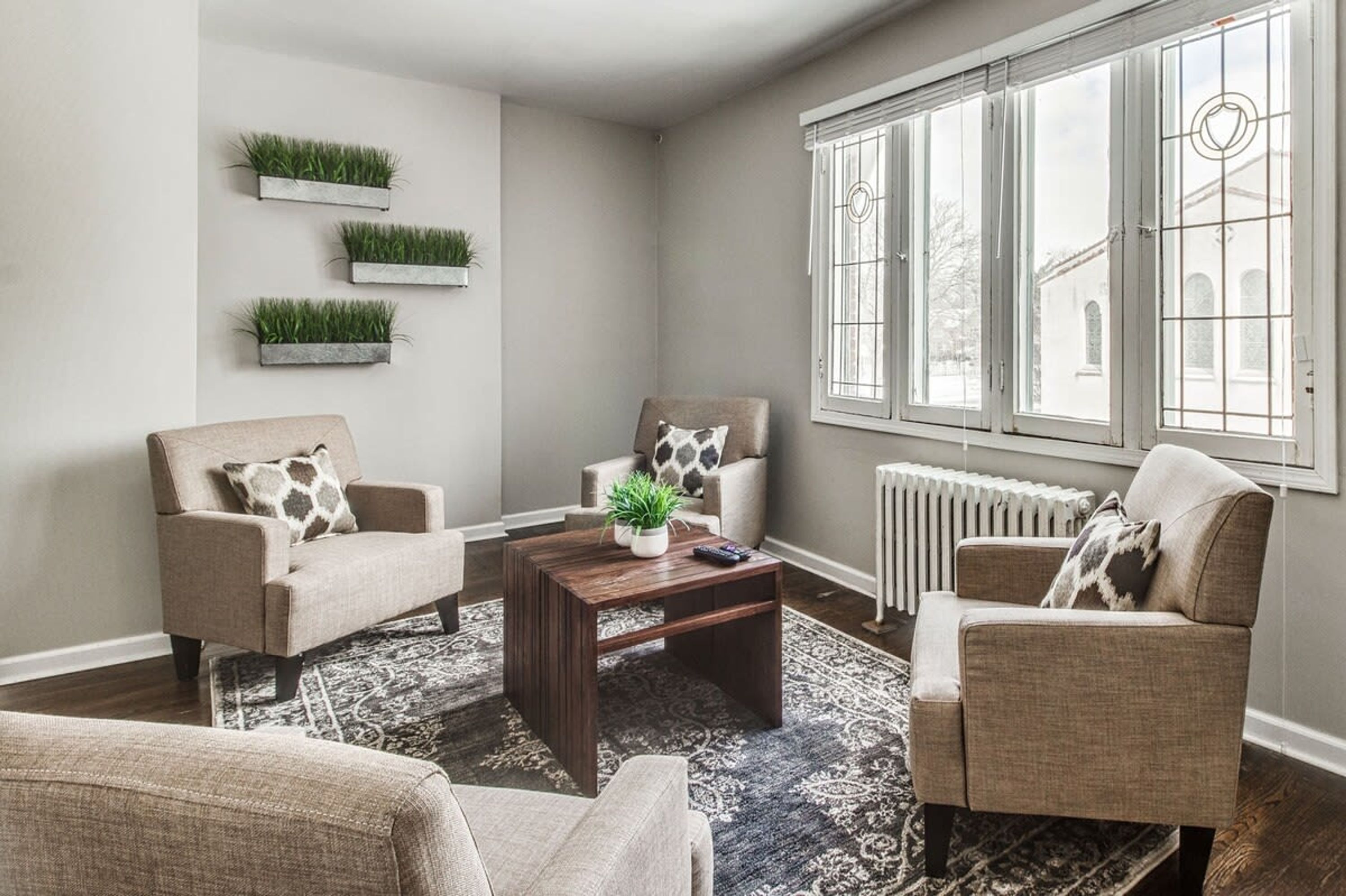 Rumah | 6 kamar tidur dan internet