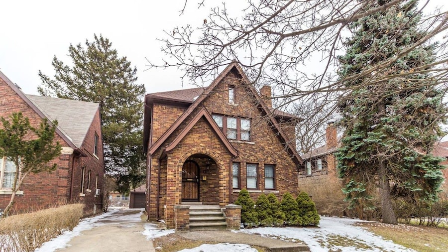 Glamorous Green Beauty in the Heart of University District 15min to Downtown
