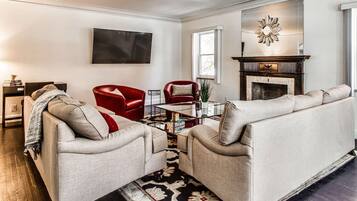 House | 5 bedrooms, Internet