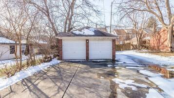 منزل | 5 عدّة غرف نوم وخدمة الإنترنت