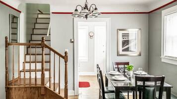 Rumah | 3 kamar tidur dan internet