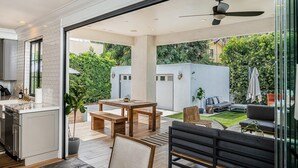 House - Spacious 5 BR Near Heart of South Park (San Diego)