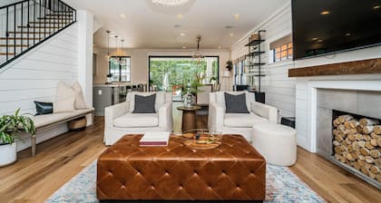 Spacious 5 BR Near Heart of South Park