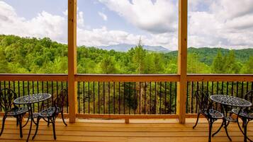 House, Accessible, Smoking | 28 bedrooms