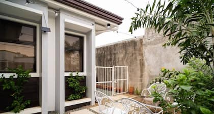 3bd Lux City Oasis LAS Pinas