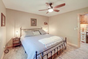 2 bedrooms, desk, iron/ironing board, travel cot