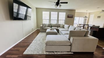 Casa | 8 habitaciones y escritorio