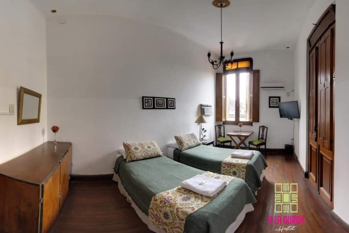 Quarto conforto, para não fumantes, na torre | Banheiro