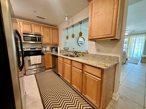Fridge, microwave, oven, dishwasher - #523 2 bed poolside unit with majestic beach views (Pass Christian)