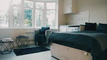 1 camera, Wi-Fi, lenzuola