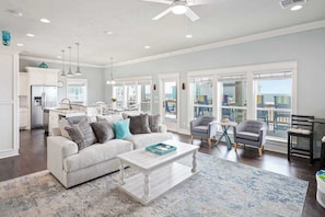 Smart TV, fireplace, offices
