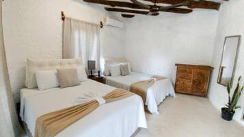 Comfort Room, Garden View | In-room safe, blackout drapes, iron/ironing board, free WiFi