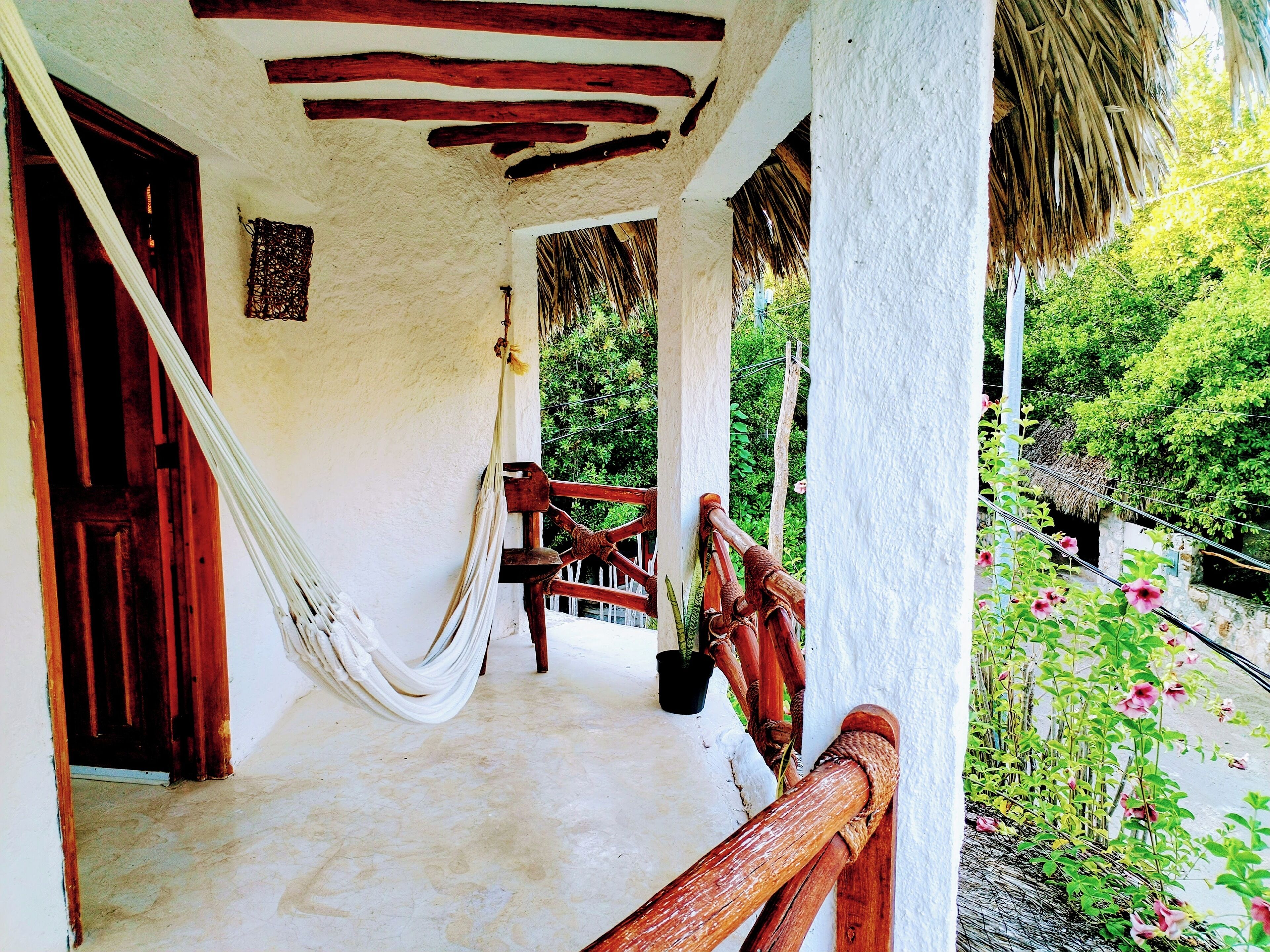 Habitación tradicional, balcón, vista al jardín | Balcón