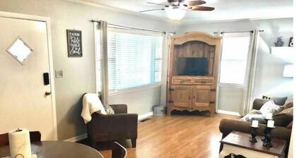 Bison Hall 1, no cleaning fee, 1 block from Harding