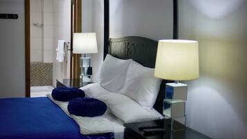 2 bedrooms, in-room safe, iron/ironing board, WiFi