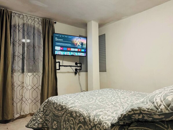 1 bedroom, WiFi, bed sheets