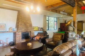 Lobby lounge - Moganshan Chennian·Zuimei Courtyard Homestay (Deqing)