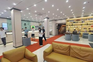 Unclassified image, 5 of 42, button - GreenTree Hotel (Shanghai Baotown Pier Normal University Affiliated Zhengda Middle School) (Shanghai)